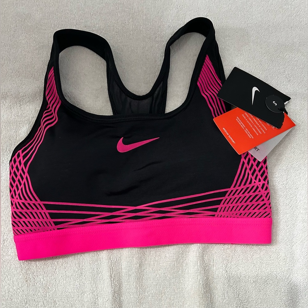 NEW WITH TAGS NIKE PRO 360 SUPPORT SPORTS BRA